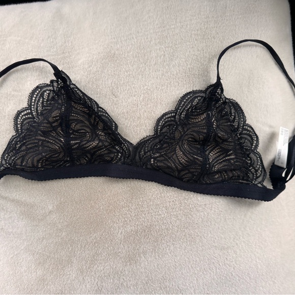 Aritzia Talula Lace Bralette - Black - Picture 1 of 4